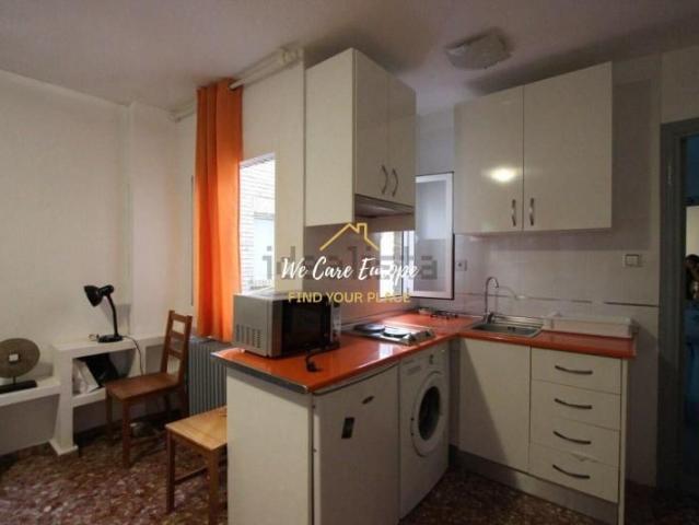 Estudio en alquiler en Granada, San Ildefonso
