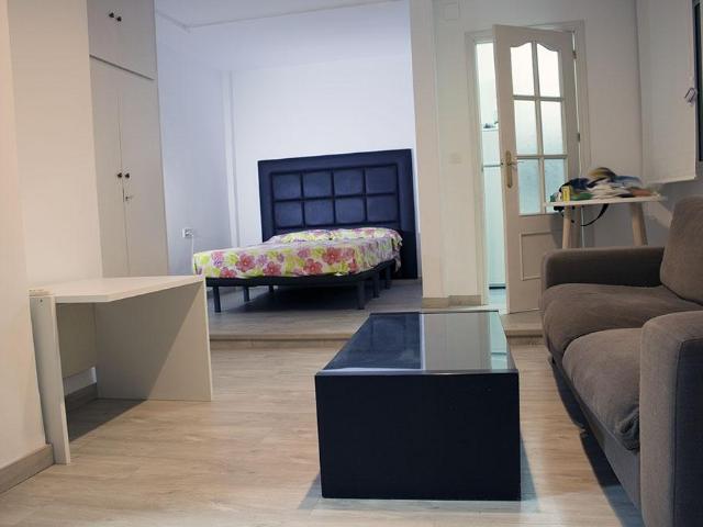 Estudio en alquiler en Granada, Fígares