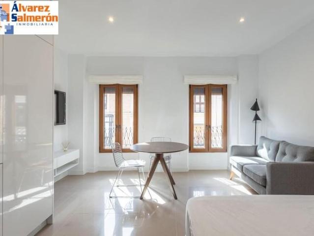 Estudio en alquiler en Granada, San Matías - Realejo