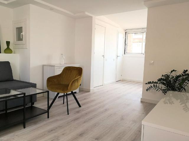 Estudio en alquiler en l'Hospitalet de Llobregat, Barcelona