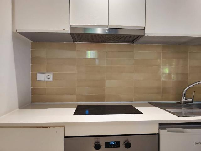 Estudio en alquiler en Sant Just Desvern, Barcelona