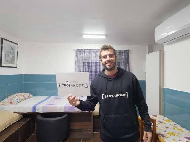 Estudio en alquiler en L'hospitalet De Llobregat, la Torrassa
