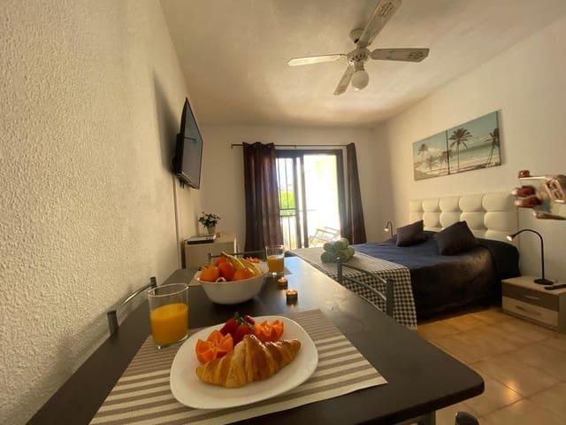 Estudio en alquiler en Los Cristianos, Arona