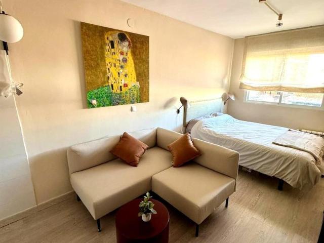 Estudio en alquiler en Medina-sidonia, Madrid