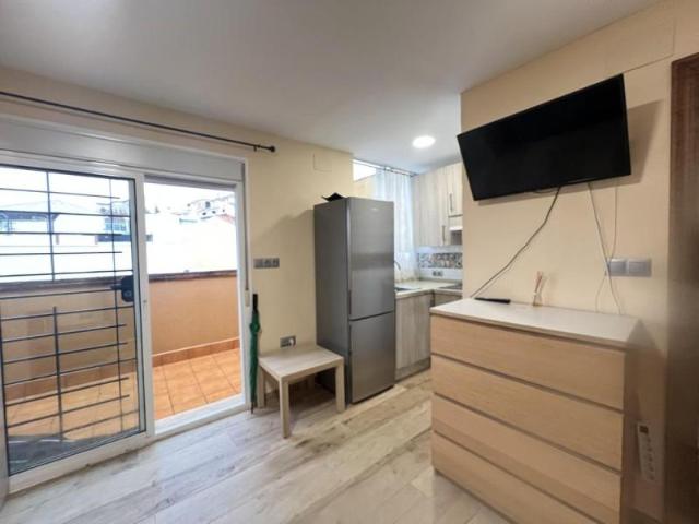 Estudio en alquiler en Puerto de la Torre, Málaga-Costa del Sol