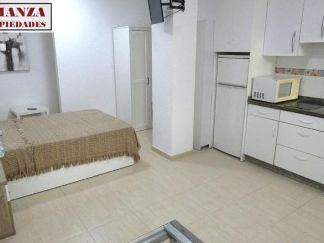 Estudio en alquiler en Renfe, Málaga