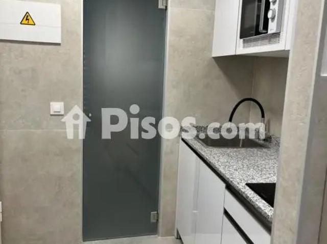 Estudio en alquiler en Recoletos, Madrid
