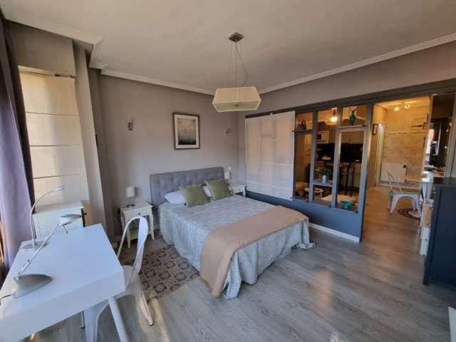 Estudio en alquiler en Oviedo, Casco Antiguo