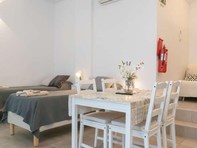 Estudio en alquiler en Palos de Moguer, Madrid