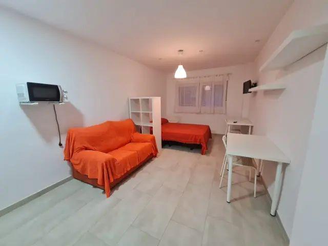 Estudio en alquiler en Ronda, Comarca de la Vega de Granada