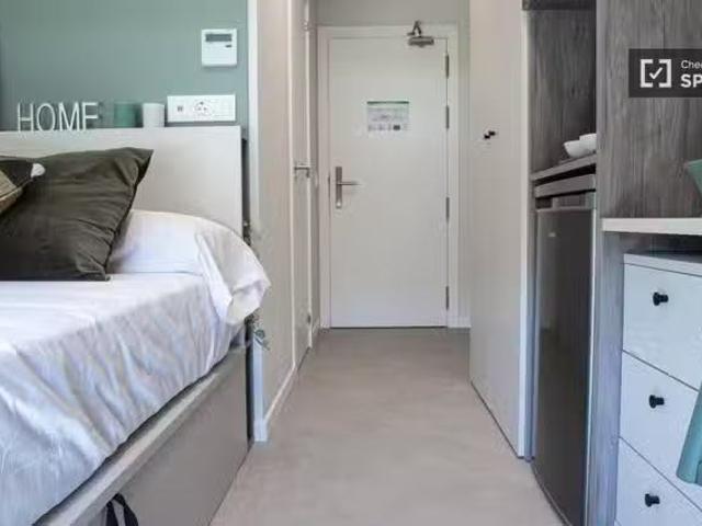 Apartamento en alquiler en La Alhóndiga, Getafe