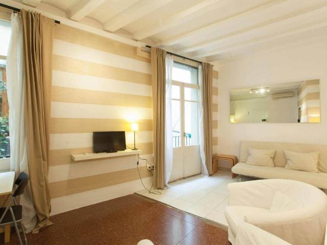 Estudio en alquiler en Eixample, Barcelonès