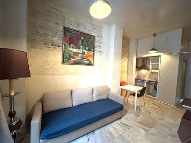 Estudio en alquiler en Sevilla, El Arenal