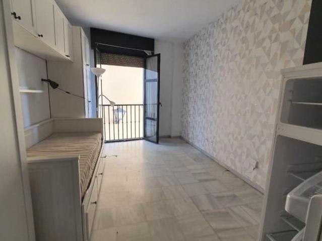 Estudio en alquiler en Casco Antiguo, Sevilla