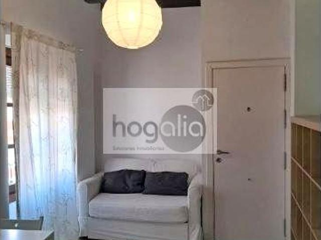 Estudio en alquiler en Feria, Sevilla