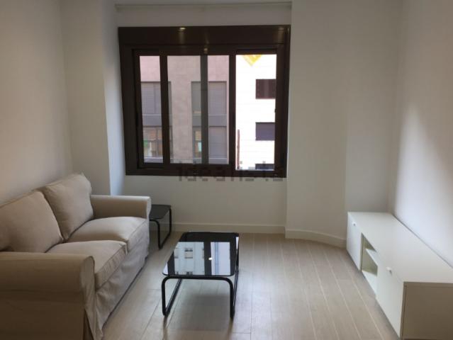 Estudio en alquiler en Sevilla, Los Remedios