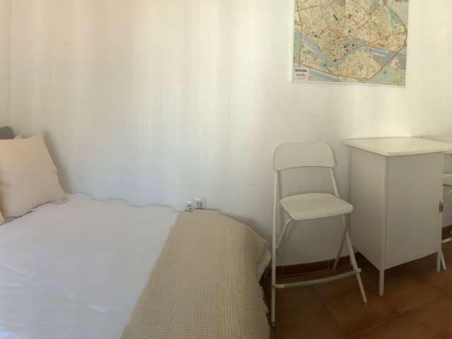 Estudio en alquiler en Los Remedios, Sevilla