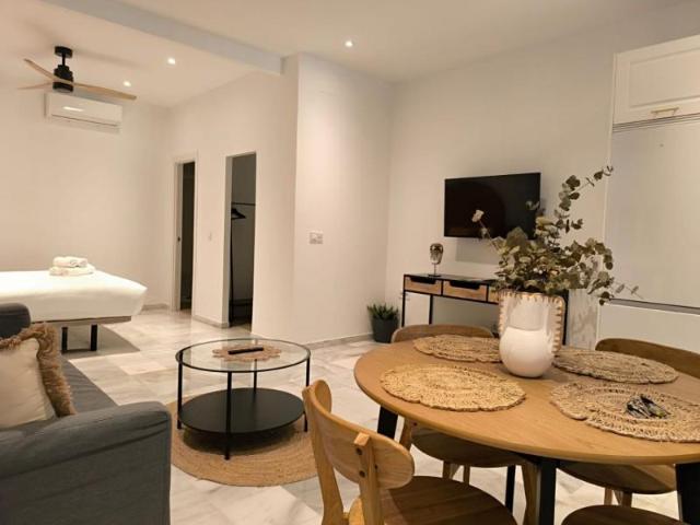 Estudio en alquiler en Triana, Sevilla