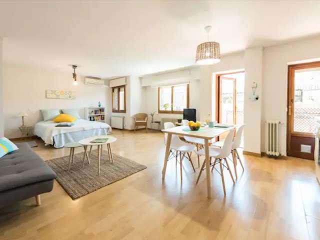 Estudio en alquiler en San Blas - Canillejas, Madrid