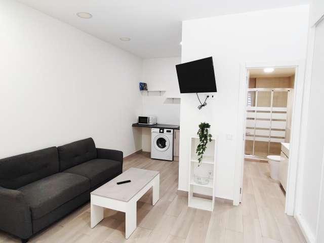 Estudio en alquiler en Valverde, Madrid