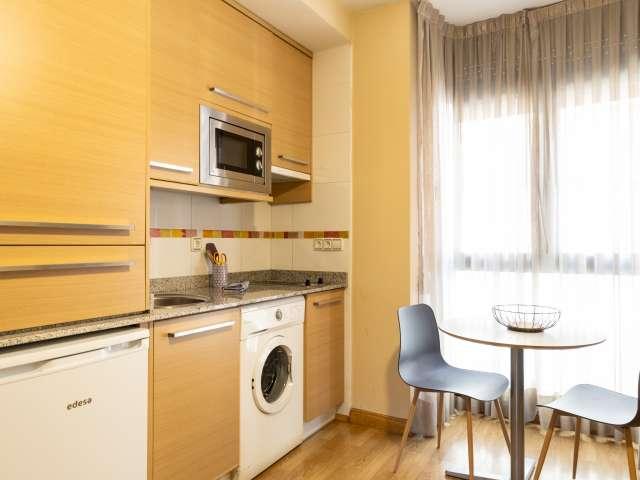 Estudio en alquiler en Tetuán, Medina-sidonia