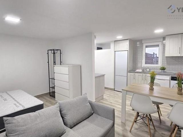 Estudio en alquiler en Navarredonda, Valdemorillo