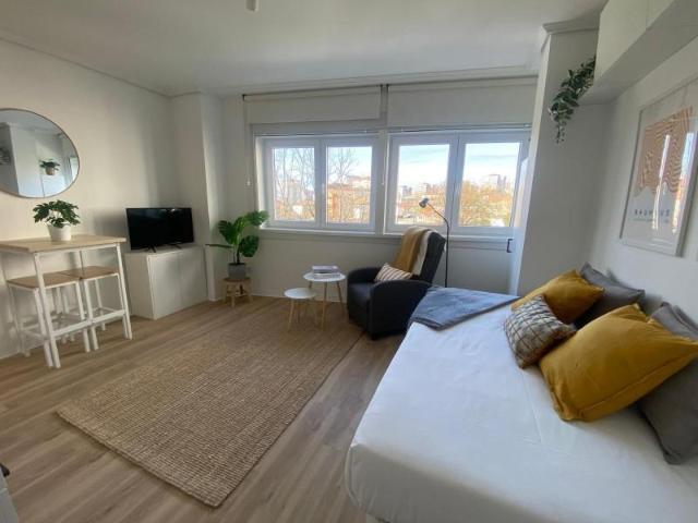 Estudio en alquiler en Vigo, A Florida