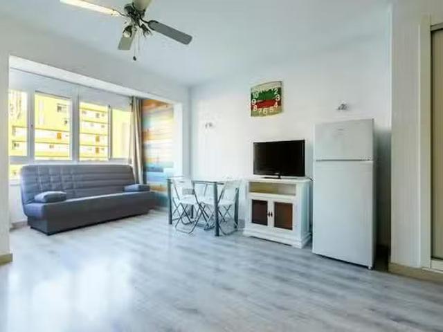 Apartamento en alquiler en Torre del Mar, La Axarquía