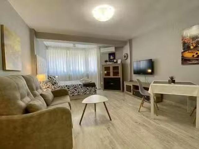 Apartamento en alquiler en Torre del Mar, La Axarquía