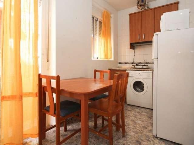Estudio en alquiler en Granada, Centro - Sagrario