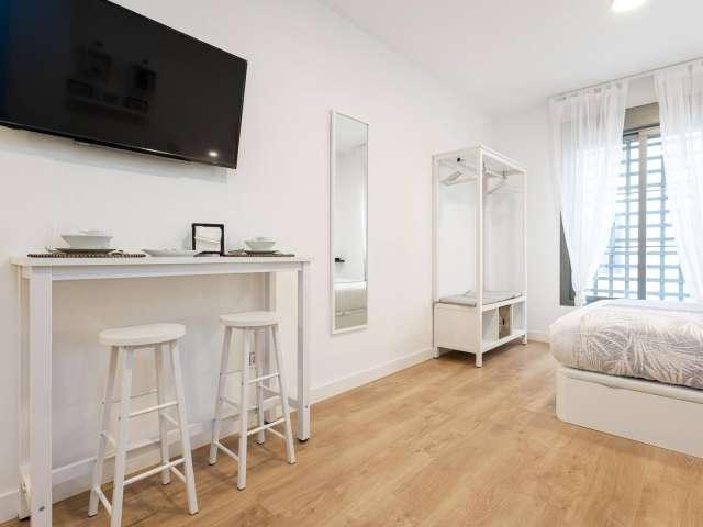 Estudio en alquiler en Málaga, El Ejido