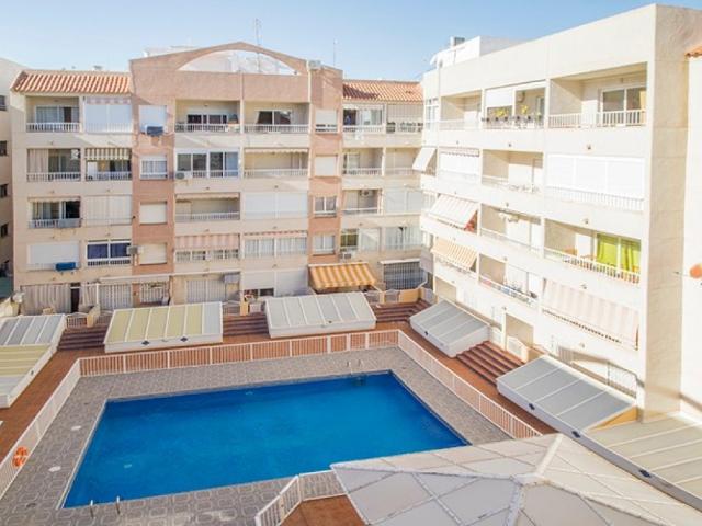 Piso en alquiler en Torrevieja, Urbanización Villa Vicenta
