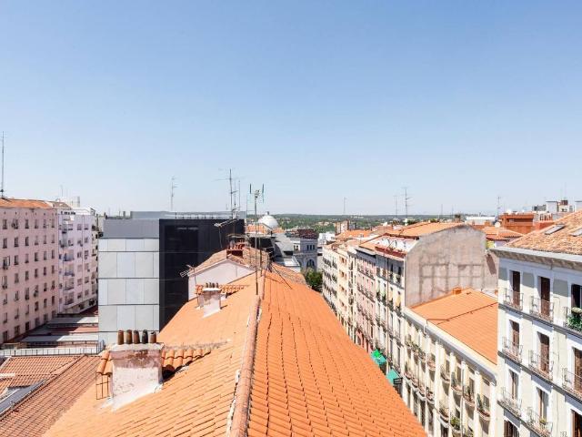 Estudio en venta en Madrid, Cortes