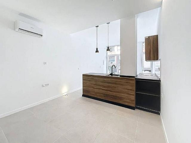 Estudio en venta en la Bisbal d'Empordà, Girona