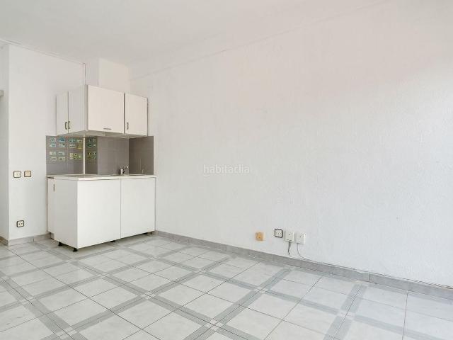 Estudio en venta en Sants-Montjuïc, Barcelonès