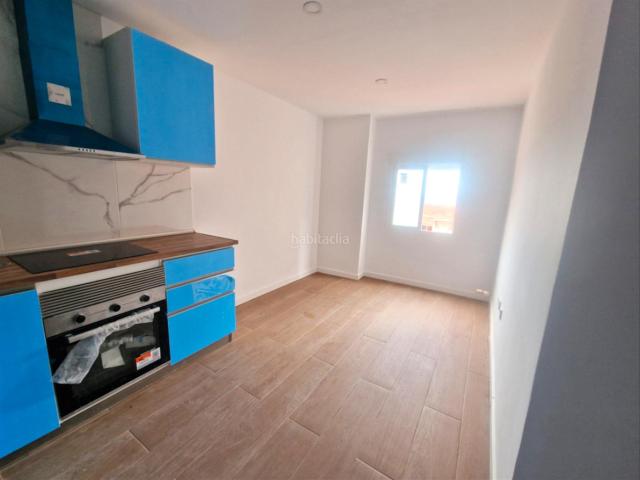 Estudio en venta en Barcelona, les Roquetes
