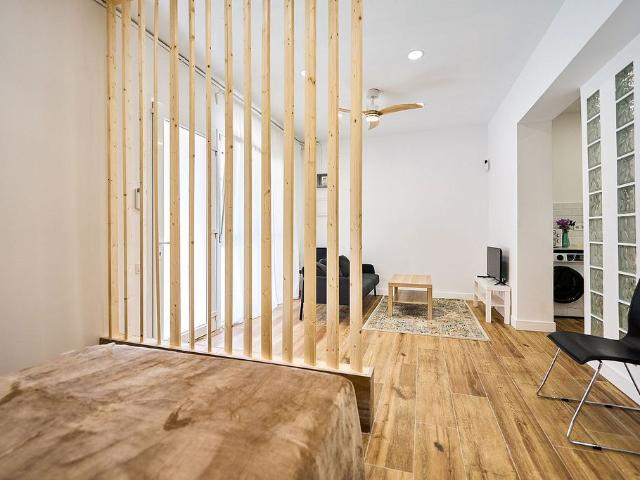 Estudio en venta en Nou Barris, Barcelonès