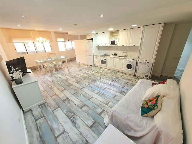 Estudio en venta en L'hospitalet De Llobregat, Collblanc