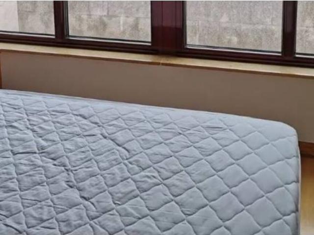 Piso en venta en Montealegre, Ourense