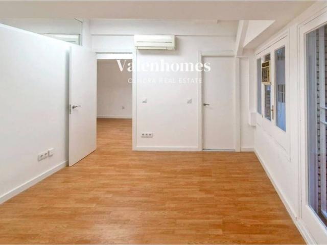 Estudio en venta en Eixample, Barcelona