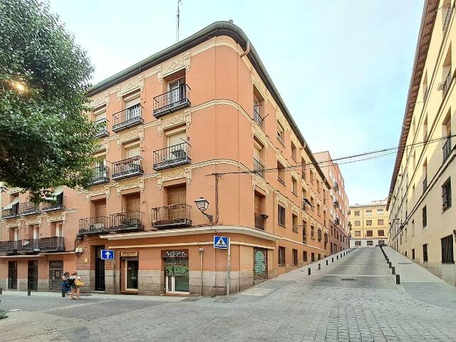Estudio en venta en Madrid, Cortes