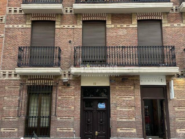 Estudio en venta en Madrid, Cortes