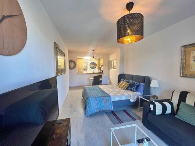 Estudio en venta en Rincón De La Victoria