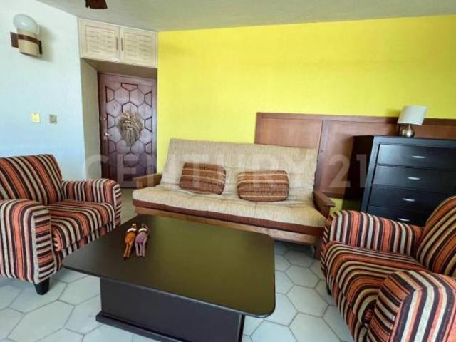 ESTUDIO EN VENTA EN MANZANILLO, en la mejor area, CLUB SANTIAGO