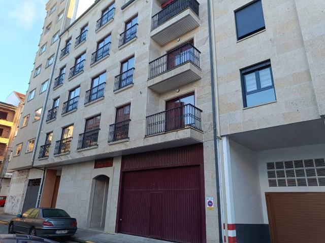 Apartamento en venta en O Carballiño, O Tellado
