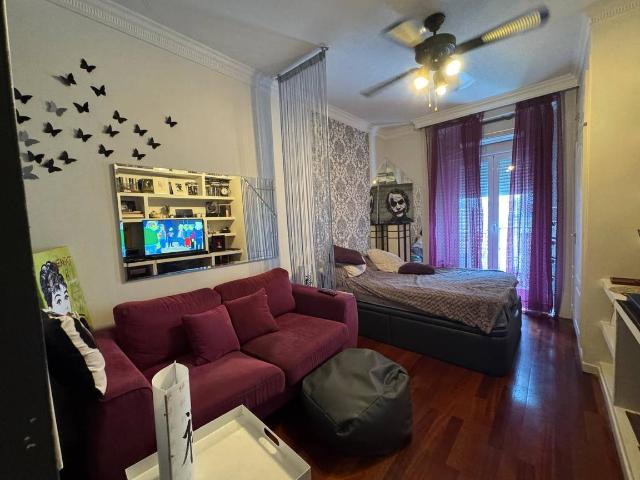 Estudio en venta en Madrid, Cortes