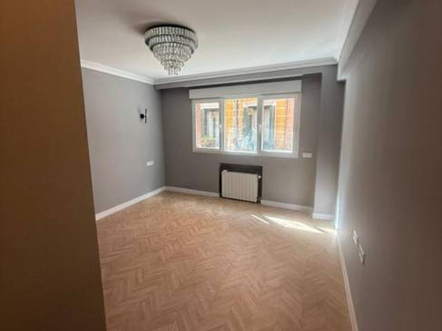 Estudio en venta en Madrid, Cortes