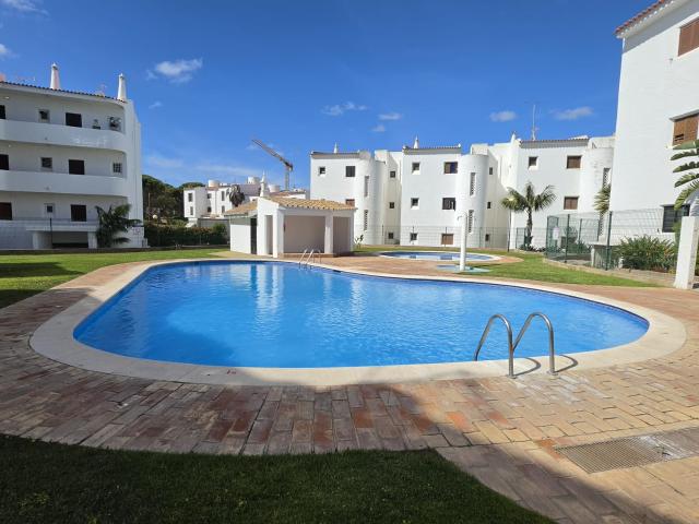 Apartamento alugar em Vilamoura, Loulé