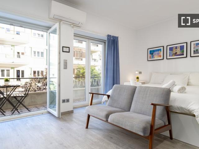 Estúdio alugar em Cacilhas, Almada