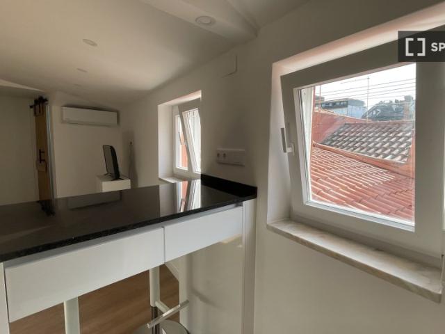 Estúdio alugar em Santo António, Lisboa